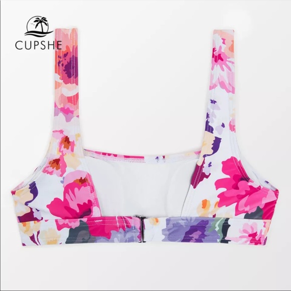 Cupshe bikini top. New with tags - Picture 4 of 8